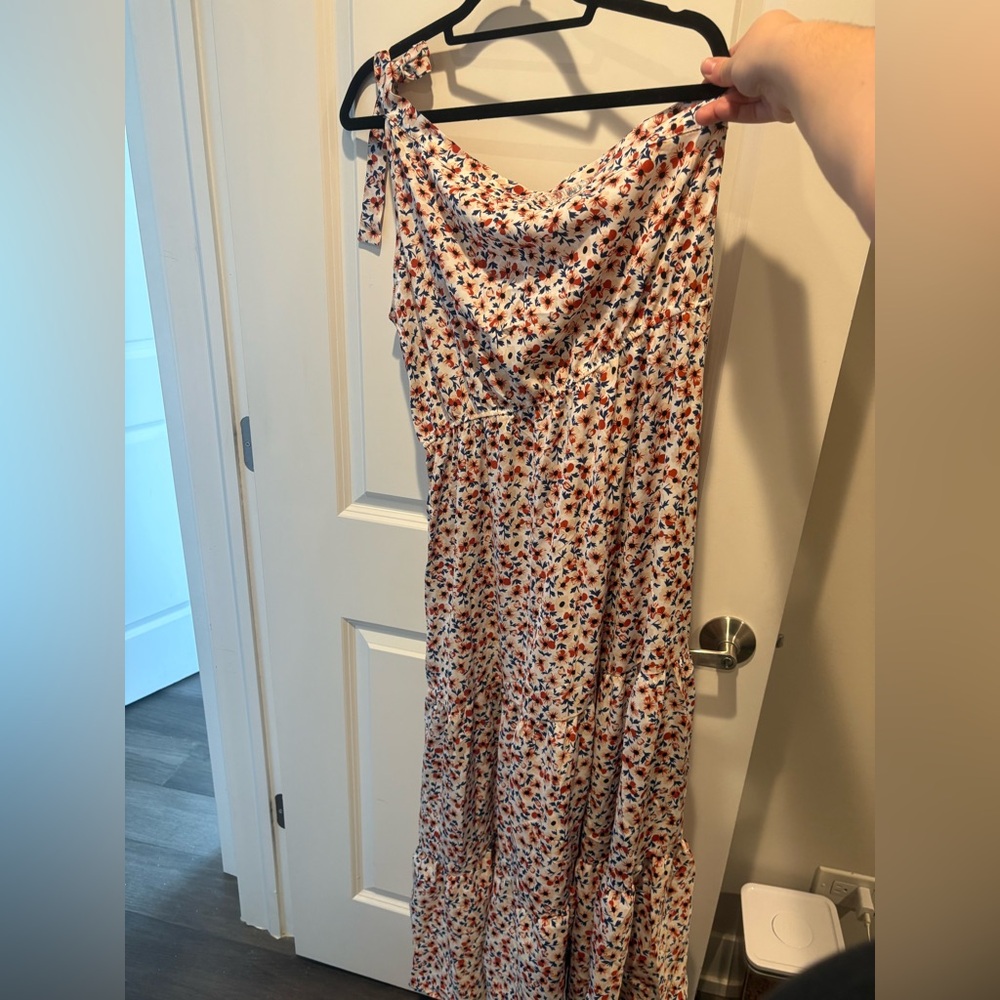 Floral One-Shoulder Maxi Dress